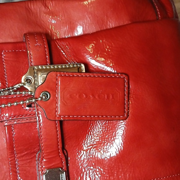 Coach “Chelsea Jayden” 18960 Patent Leather Bag  With Wristlet– Cherry Red 💋✨ - Picture 5 of 8